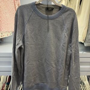 Vince Men's Light Gray Crewneck Sweater